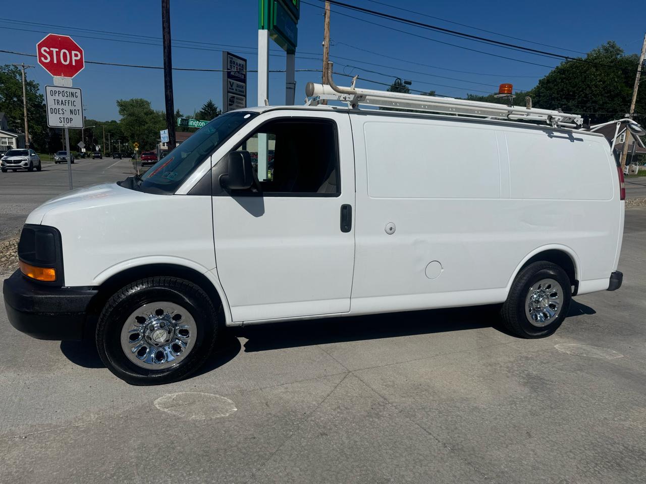 chevrolet express cargo 2010 1GCUGADX4A1163451 image chevrolet express cargo 2010 1GCUGADX4A1163451 image